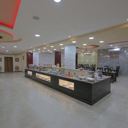 Rose Oasis Hotel ナジュラーン エクステリア 写真
