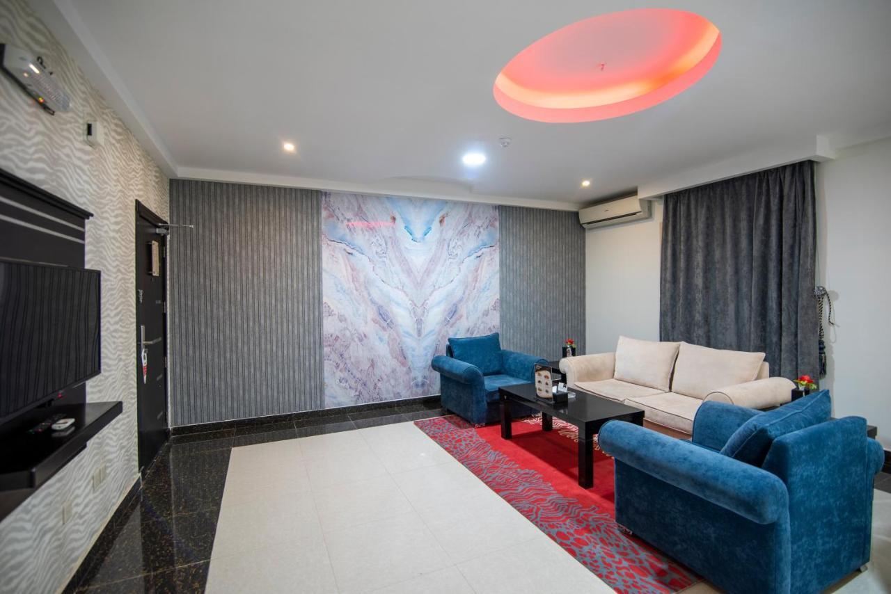 Rose Oasis Hotel ナジュラーン エクステリア 写真