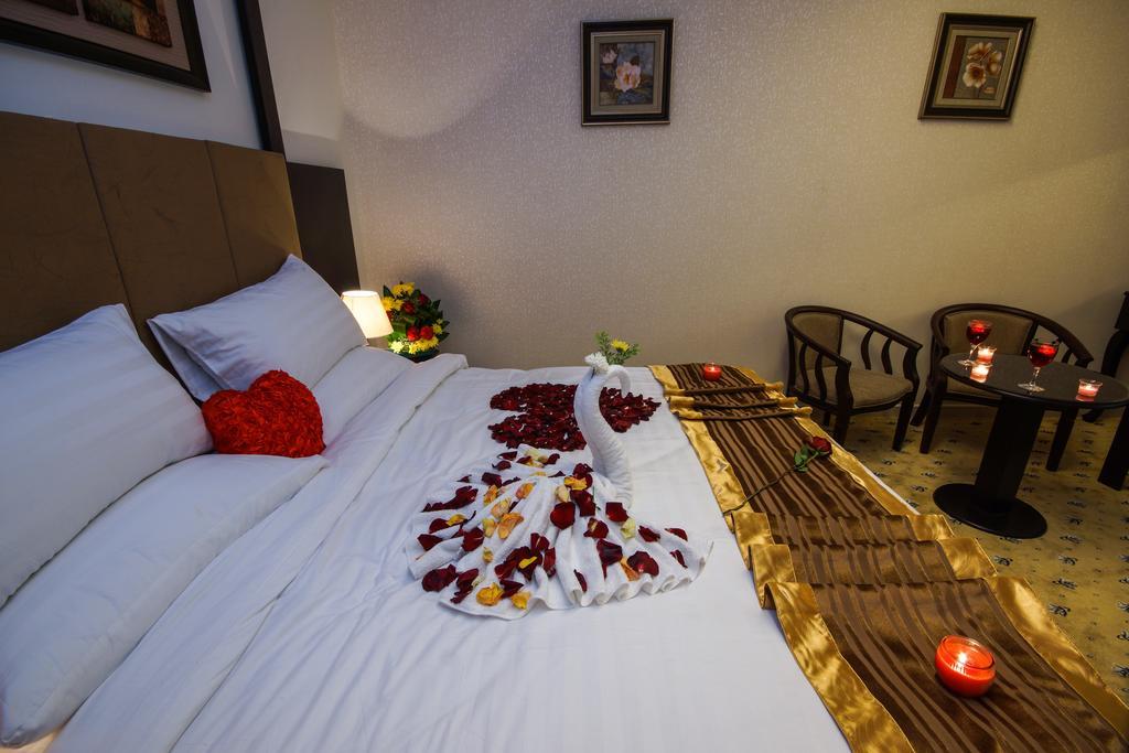 Rose Oasis Hotel ナジュラーン エクステリア 写真