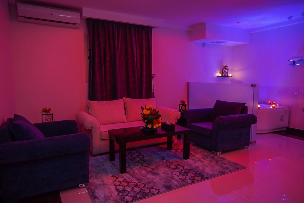 Rose Oasis Hotel ナジュラーン エクステリア 写真