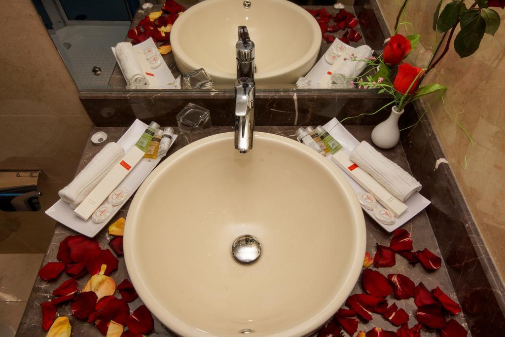 Rose Oasis Hotel ナジュラーン 部屋 写真