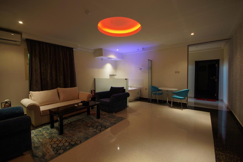 Rose Oasis Hotel ナジュラーン エクステリア 写真