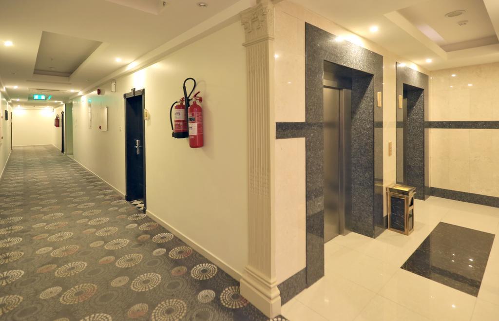 Rose Oasis Hotel ナジュラーン エクステリア 写真